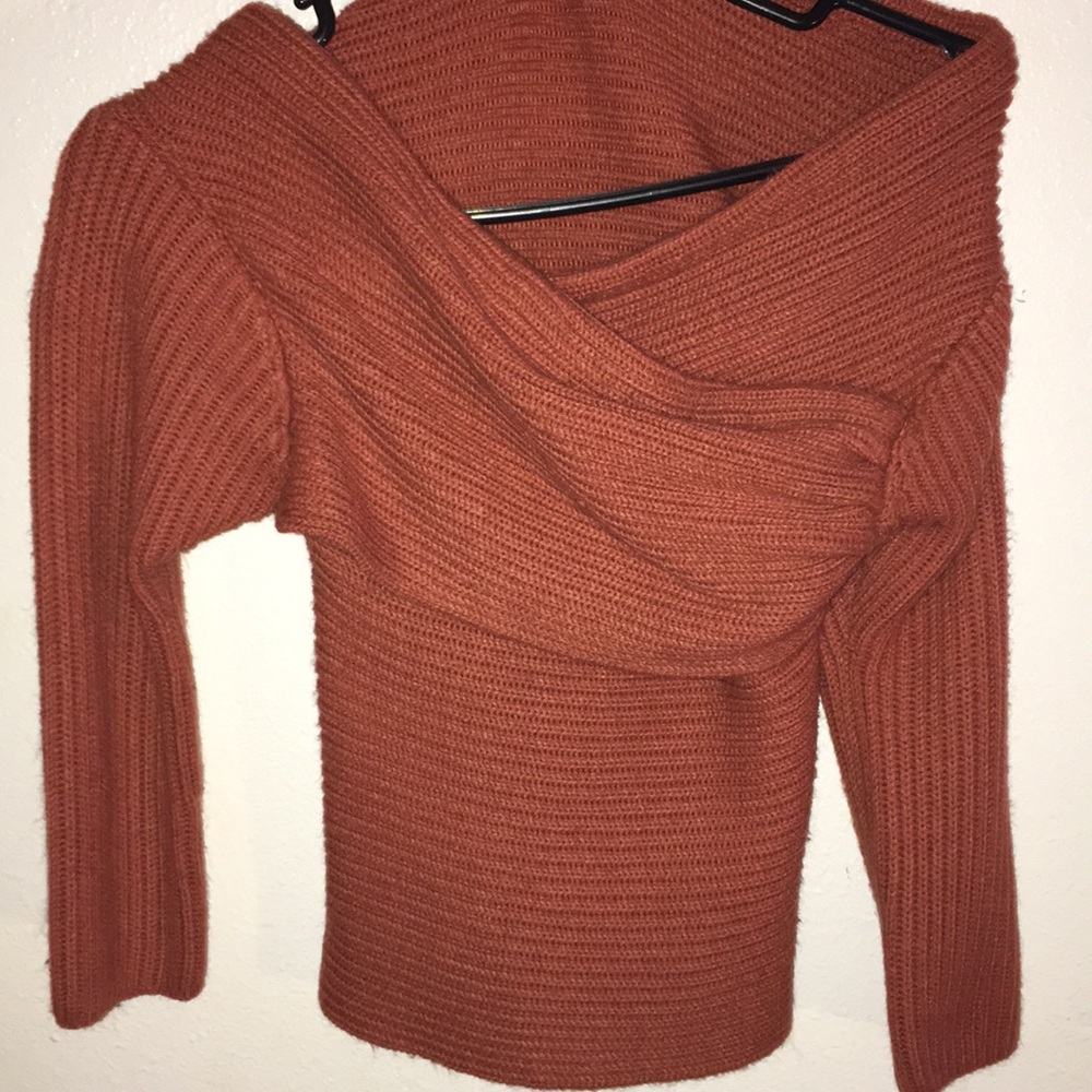 Knitted fashion sweater